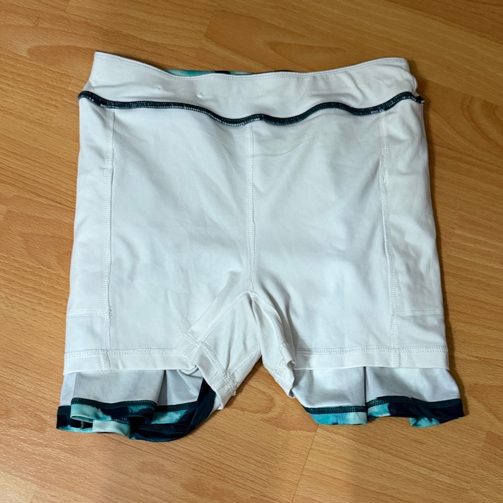 Xersion Blue Teal Tie-Dye fitness Skort - Picture 6 of 7
